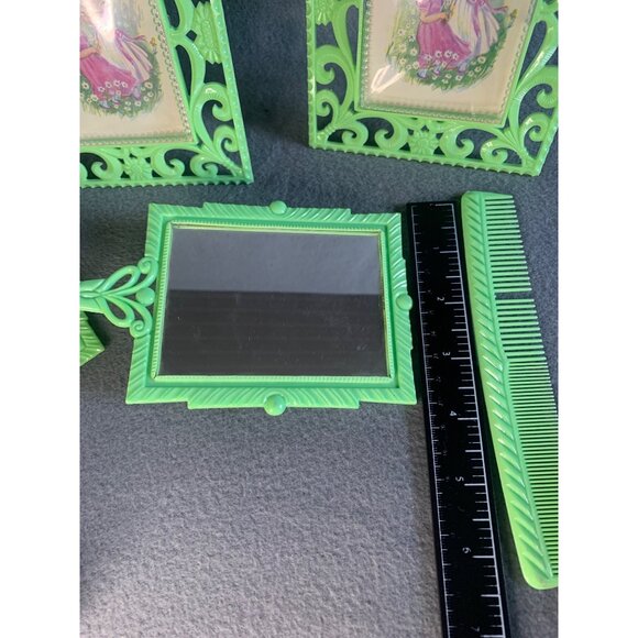 Child's Green Dresser Vanity Set Brush Mirror Comb 2 Picture Frames Vtg 1940s - Picture 9 of 12